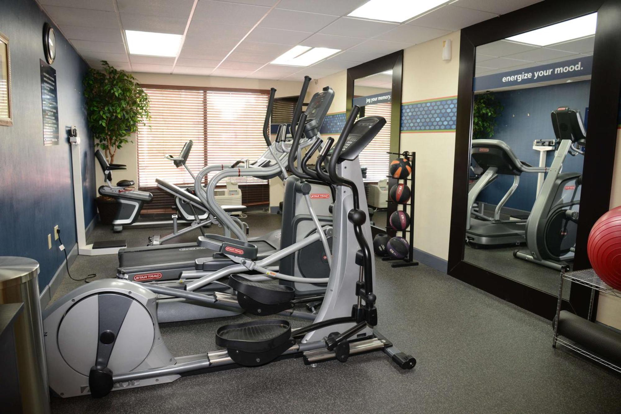 Hampton Inn Americus Luaran gambar